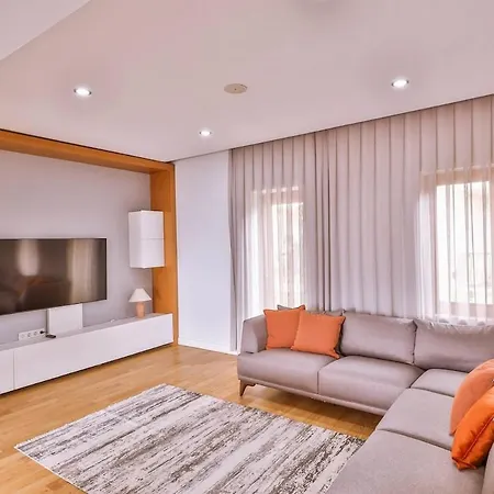 Paradise Luxury With Sauna Vila *
